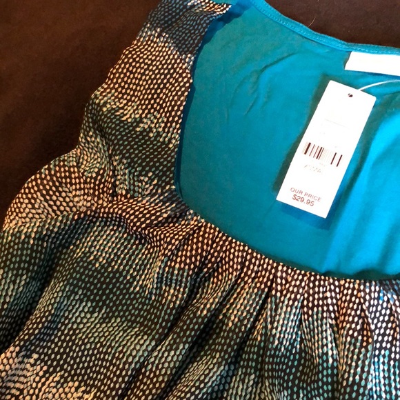 NY & Co sleeveless blouse - Picture 2 of 3